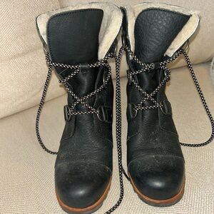 Sorel Black Joan of Arctic Mid Shearling Wedge Winter Boot Size 8 NL2703-010